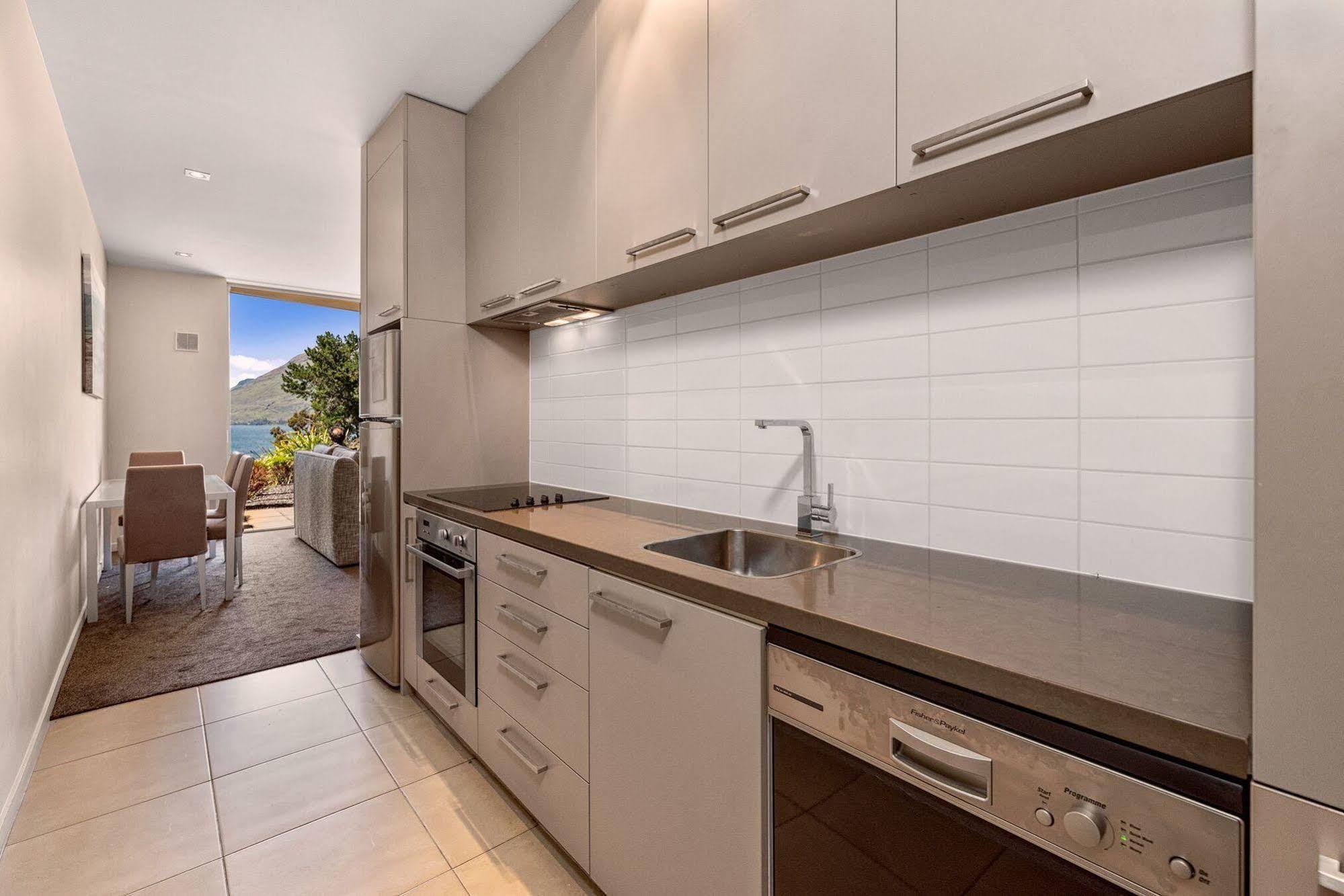 Highview Apartments Квинстаун Экстерьер фото